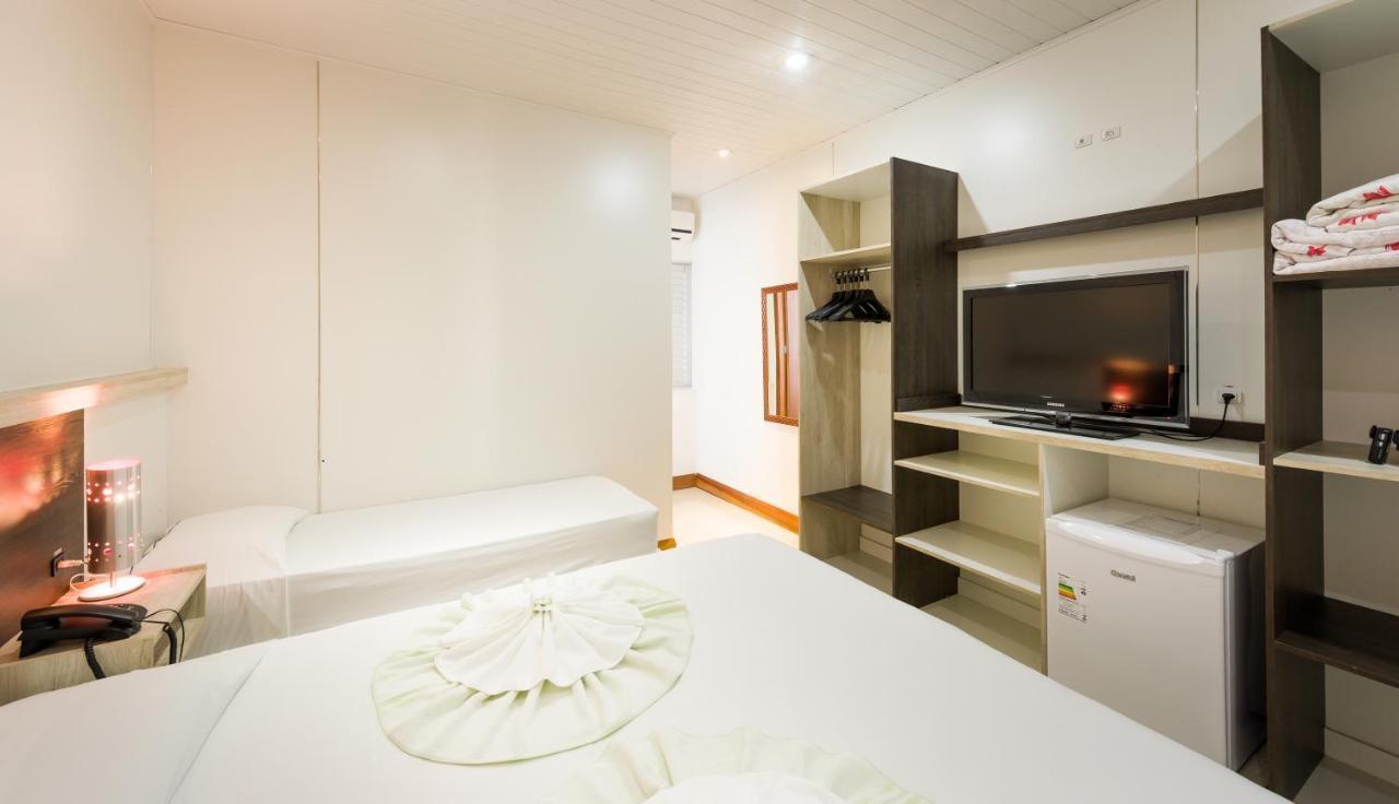 Hotel Brasil Penha  Eksteriør billede